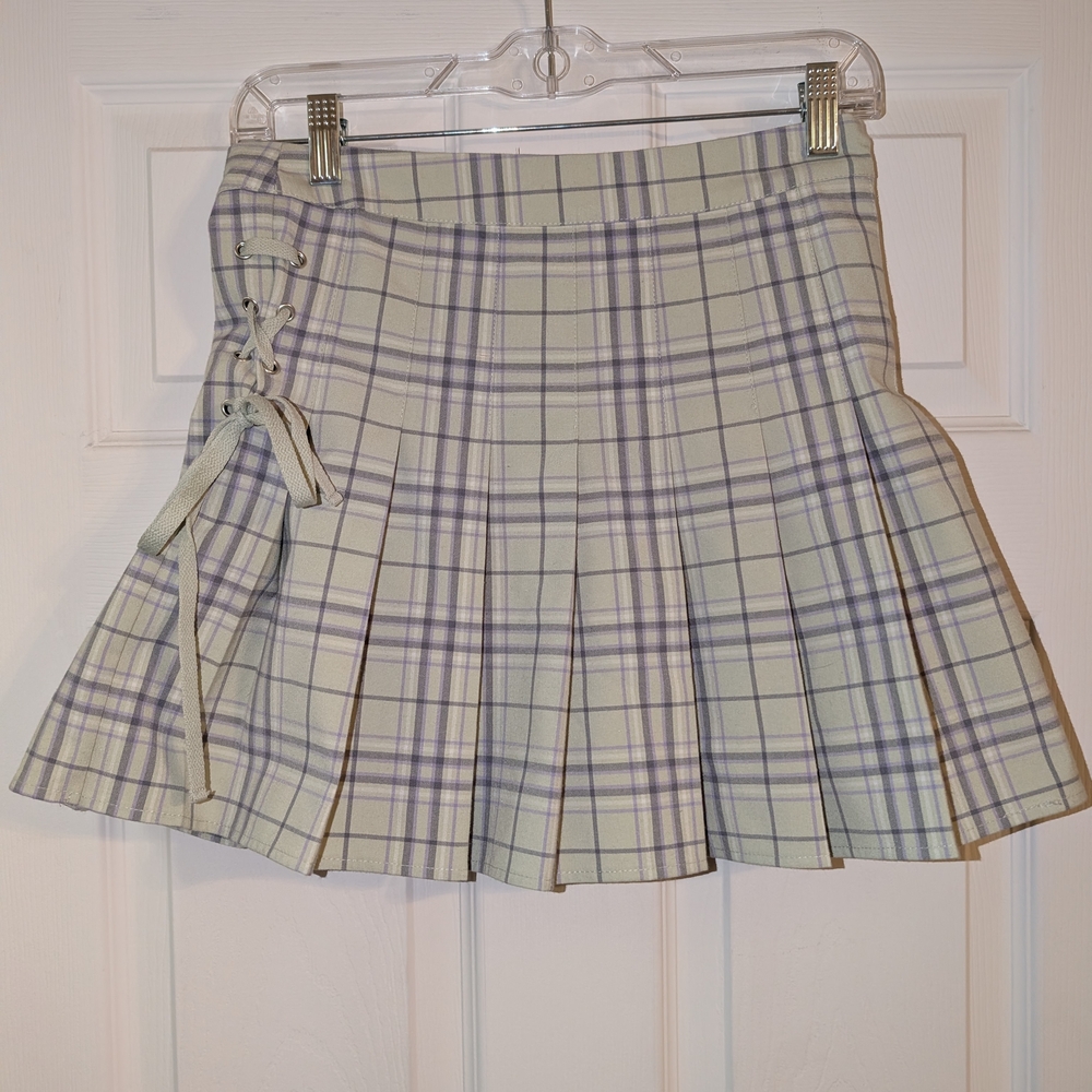 Forever 21 Green And Lavendar Plaid Pleated Skirt